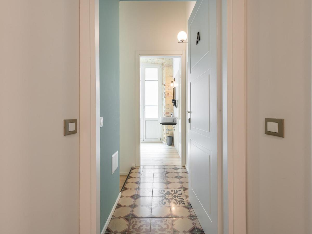 Orma Design Rooms - Historic Centre 칼리아리 외부 사진