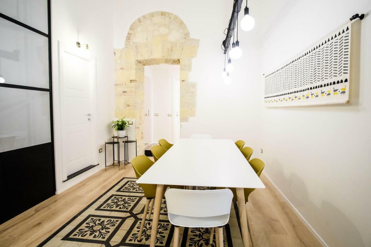 Orma Design Rooms - Historic Centre 칼리아리 외부 사진