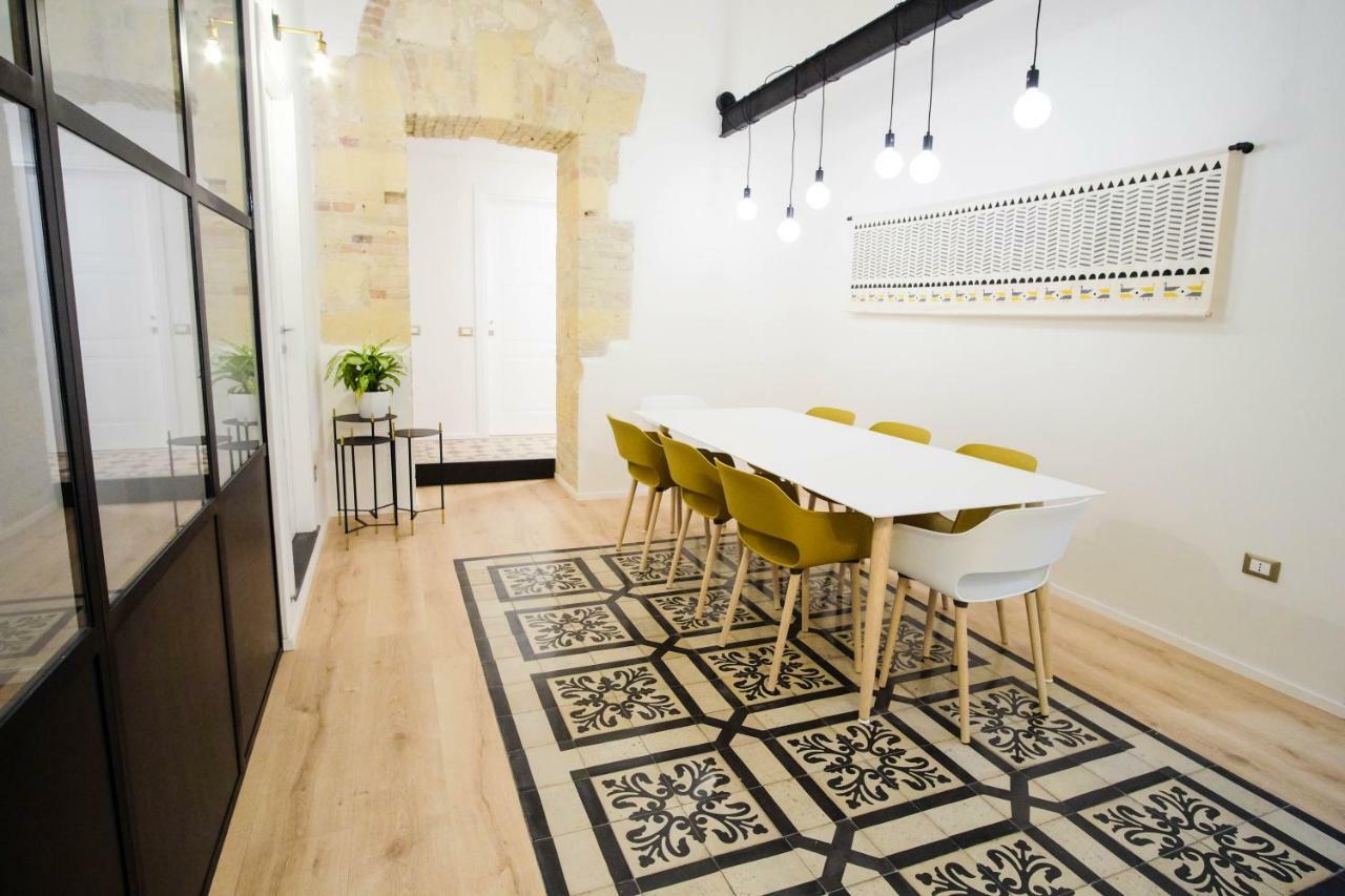 Orma Design Rooms - Historic Centre 칼리아리 외부 사진